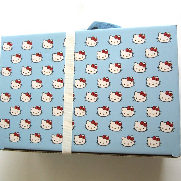 Hello Kitty Sanrio Blue Dress Mug - Picture 3 of 10